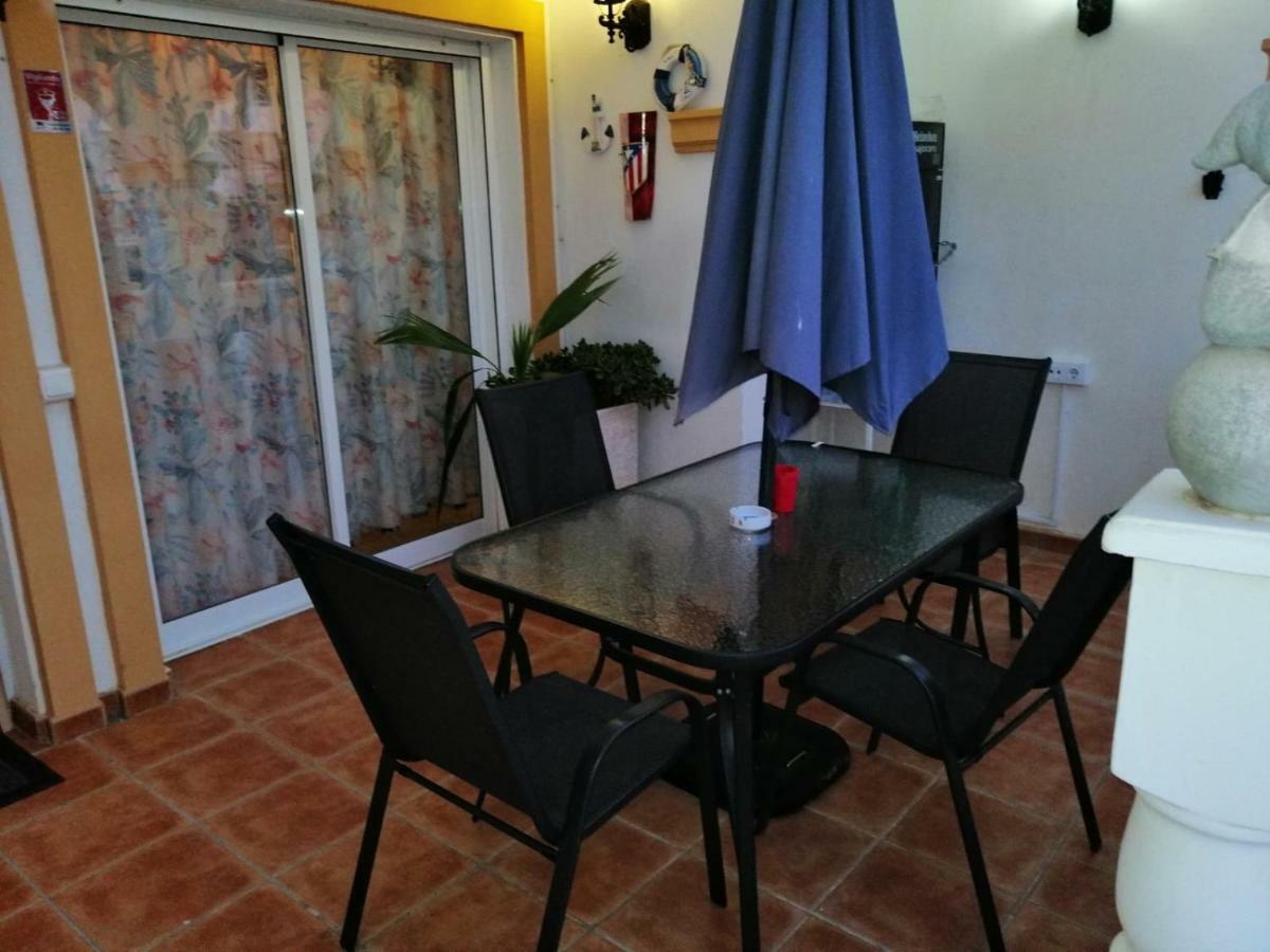 PRECIOSO ADOSADO a 100 METROS DEL MAR en VERA-PLAYA! Las Bombardas Exterior foto